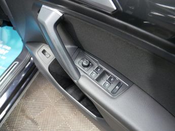 Volkswagen Tiguan Allspace TSI SEL