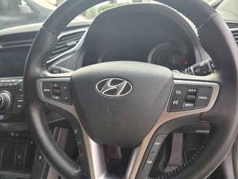 Hyundai i40 1.7 CRDi Premium Estate 5dr Diesel Auto Euro 5 (136 ps)