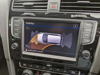 Volkswagen Golf TSI BlueMotion Tech R
