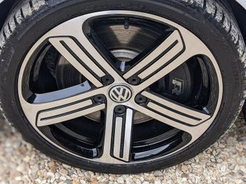 Volkswagen Golf TSI BlueMotion Tech R