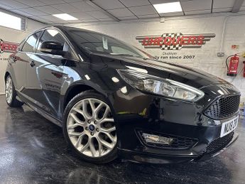 Ford Focus T EcoBoost ST-Line