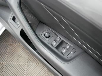 Volkswagen Passat TSI EVO SE