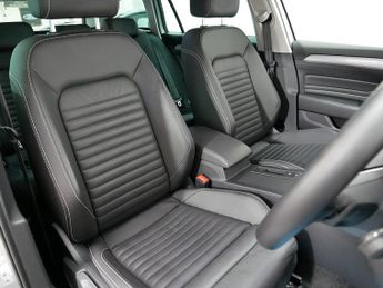 Volkswagen Passat TSI EVO SE