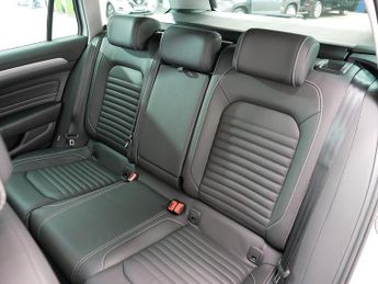 Volkswagen Passat TSI EVO SE
