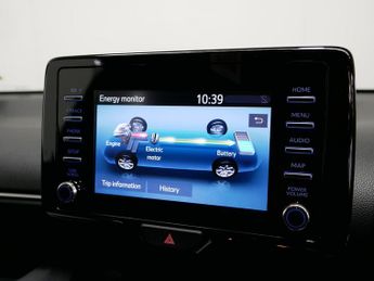 Toyota Yaris VVT-h Icon