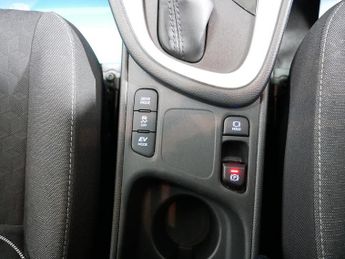 Toyota Yaris VVT-h Icon