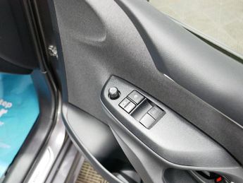 Toyota Yaris VVT-h Icon