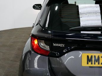 Toyota Yaris VVT-h Icon
