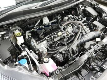 Toyota Yaris VVT-h Icon