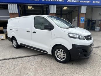Vauxhall Vivaro Turbo D 2900 Dynamic