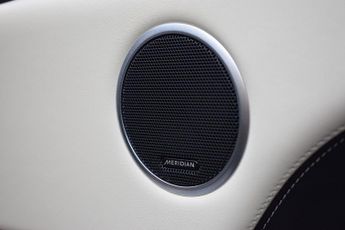 Land Rover Range Rover Sport 3.0 SD V6 Autobiography Dynamic SUV 5dr Diesel Auto 4WD Euro 6 (