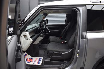 Land Rover Defender 90 3.0 D200 MHEV Hard Top SUV 3dr Diesel Auto 4WD SWB Euro 6 (s/s) 