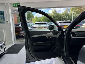 Volvo XC90 D5 PowerPulse R-Design Pro