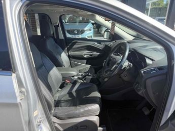 Ford Kuga 2.0 TDCi Titanium X Sport SUV 5dr Diesel Powershift AWD Euro 6 (