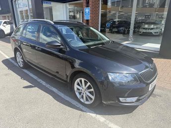 Skoda Octavia 1.6 TDI Elegance Estate 5dr Diesel DSG Euro 5 (s/s) (105 ps)