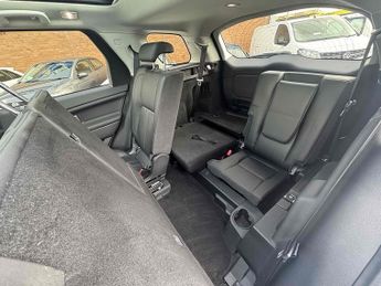 Land Rover Discovery Sport TD4 HSE Black