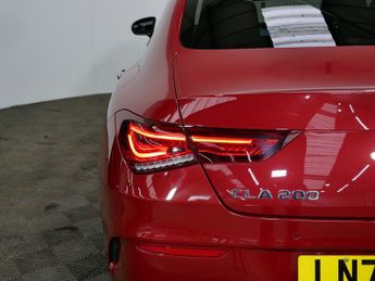 Mercedes-Benz CLA CLA200 AMG Line