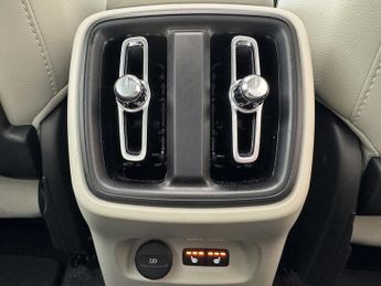 Volvo XC40 T3 Inscription Pro