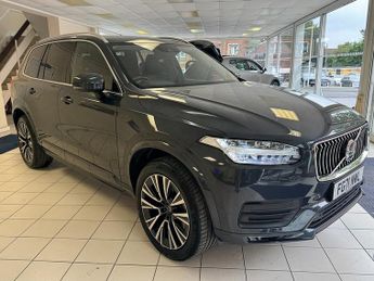 Volvo XC90 B5 MHEV Momentum