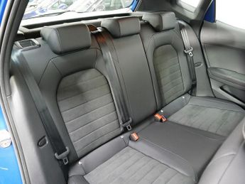 SEAT Arona TSI XPERIENCE Lux