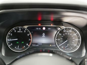 Nissan Qashqai DIG-T MHEV Acenta Premium