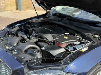 Jaguar XJ d V6 Luxury