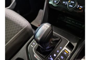 Volkswagen Tiguan TSI SE Navigation