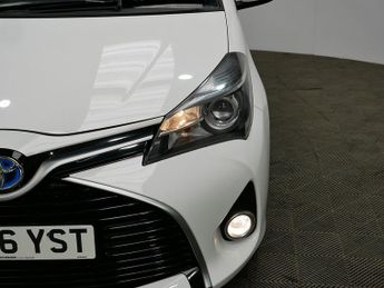 Toyota Yaris VVT-h Icon