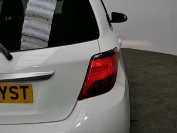 Toyota Yaris VVT-h Icon