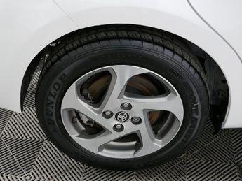 Toyota Yaris VVT-h Icon