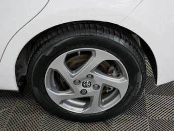 Toyota Yaris VVT-h Icon
