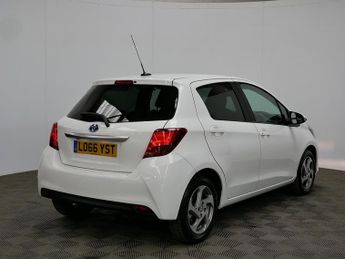 Toyota Yaris VVT-h Icon