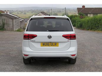 Volkswagen Touran Sel Tsi Bluemotion Technology Dsg