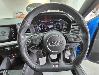 Audi A1 TFSI Black Edition