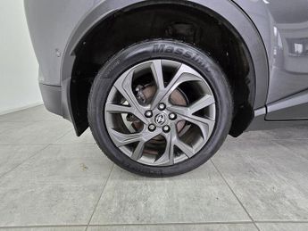 Toyota C-HR VVT-h Design