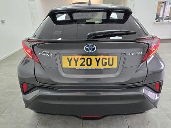 Toyota C-HR VVT-h Design