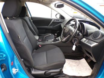 Mazda Mazda3 TS2