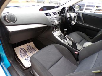 Mazda Mazda3 TS2