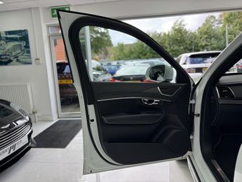 Volvo XC90 D5 PowerPulse R-Design