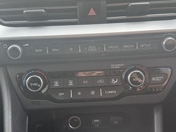 Kia Niro GDi 3