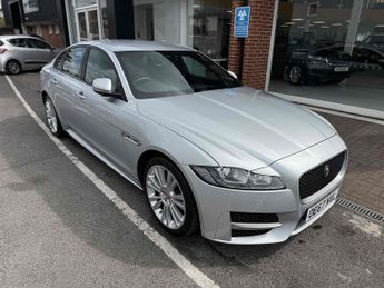 Jaguar XF 2.0d R-Sport Saloon 4dr Diesel Auto AWD Euro 6 (s/s) (240 ps)