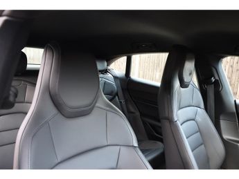 Porsche Taycan Performance Plus 4S