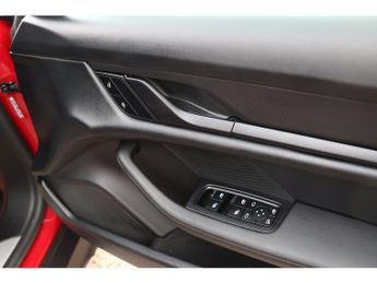 Porsche Taycan Performance Plus 4S