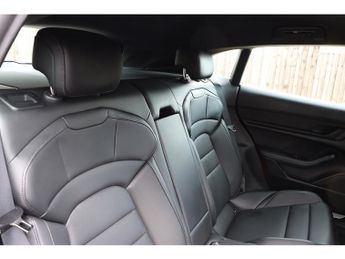 Porsche Taycan Performance Plus 4S