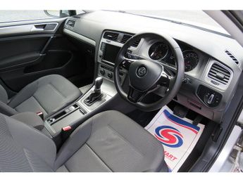Volkswagen Golf S Tsi Bluemotion Technology Dsg