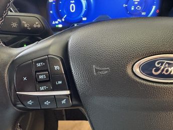 Ford Kuga h Duratec Vignale
