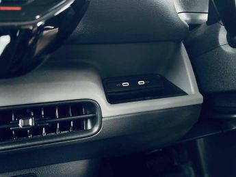 Volkswagen ID. Buzz Cargo Pro Commerce