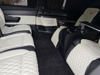 Mercedes-Benz V Class V300d AMG Line