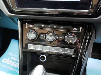 Volkswagen Touran TSI EVO SEL