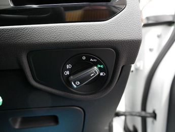 Volkswagen Touran TSI EVO SEL